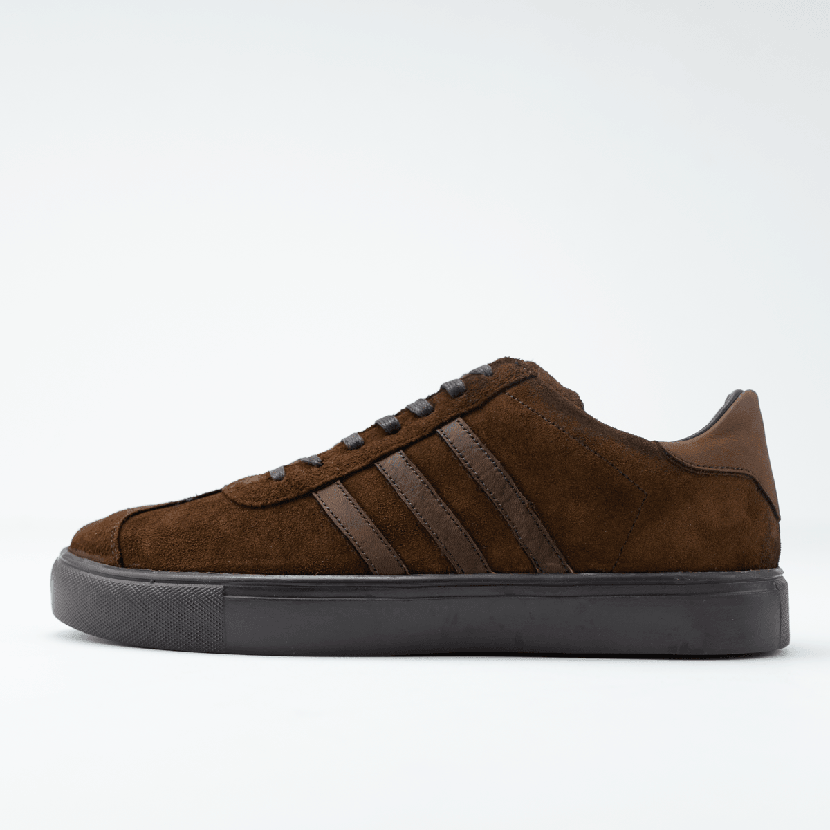 Suede Flat Sneakers - Style & Elegance