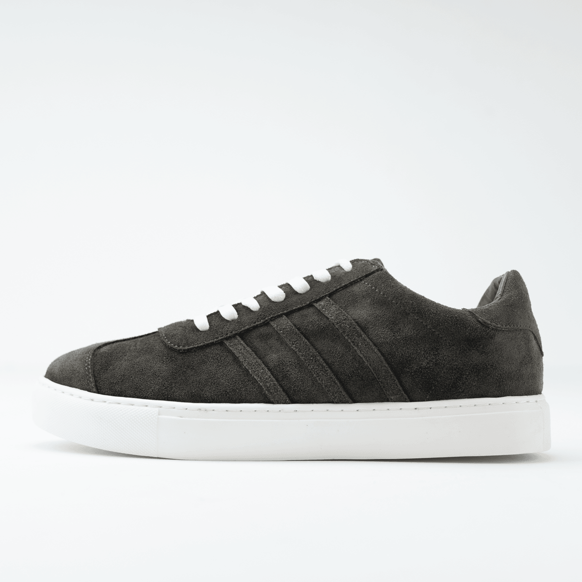 Suede Flat Sneakers - Style & Elegance