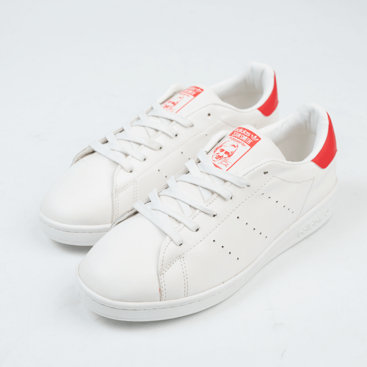 Adidas Stan Smith Shoes - Elegance and Comfort Combined